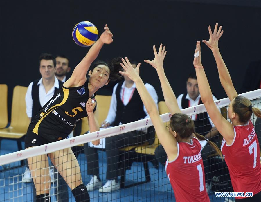 (SP)TURKEY-ISTANBUL-VOLLEYBALL-TURKISH WOMEN LEAGUE-PLAYOFFS-QUARTER FINAL-VAKIFBANK VS BESIKTAS 