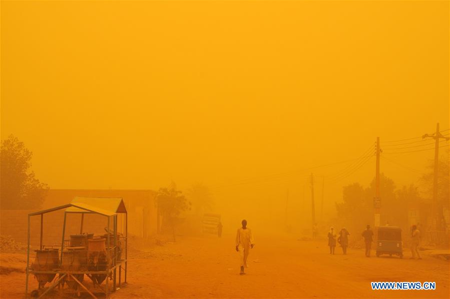 SUDAN-KHARTOUM-DUST STORM