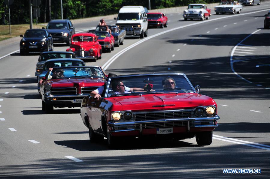 LATVIA-JURMALA-CLASSIC CAR CRUISE PARADE