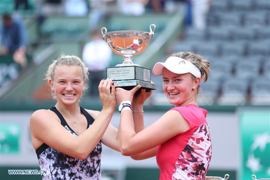 (SP)FRANCE-PARIS-TENNIS-FRENCH OPEN-WOMEN'S DOUBLES FINAL