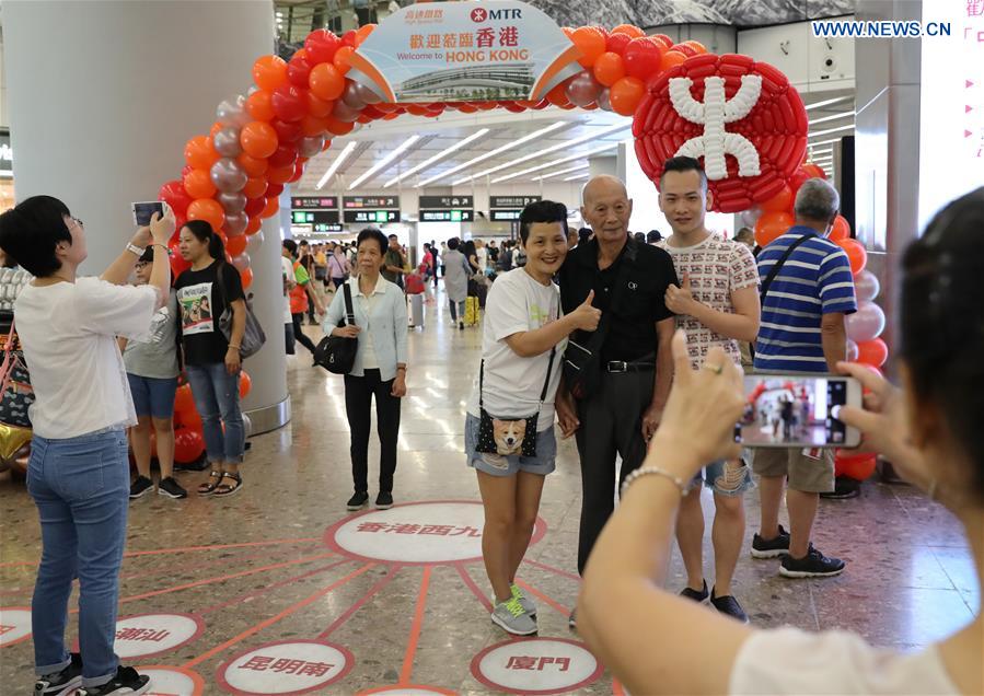 CHINA-HONG KONG-HIGH-SPEED RAILWAY-OPENING (CN)