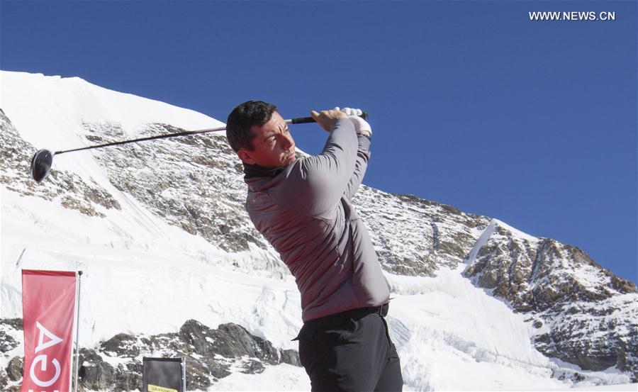 (SP)SWITZERLAND-JUNGFRAUJOCH-RORY MCLLROY-GOLF