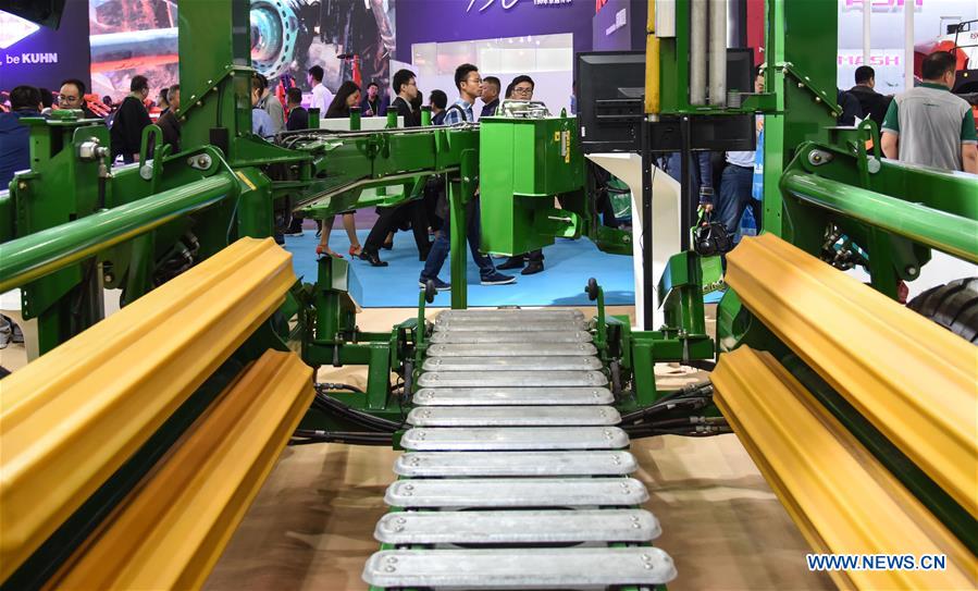 CHINA-WUHAN-EXHIBITION-AGRICULTURAL MACHINERY (CN)