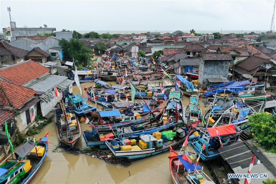 INDONESIA-BANTEN-TSUNAMI-DESTROYED BOATS