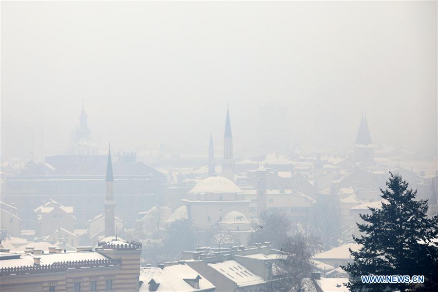 BOSNIA AND HERZEGOVINA-SARAJEVO-HEAVY AIR POLLUTION