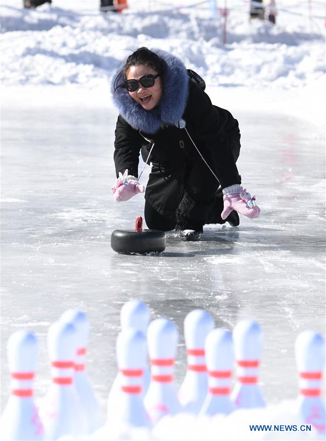 CHINA-XINJIANG-TIANCHI LAKE-WINTER TOURISM (CN)