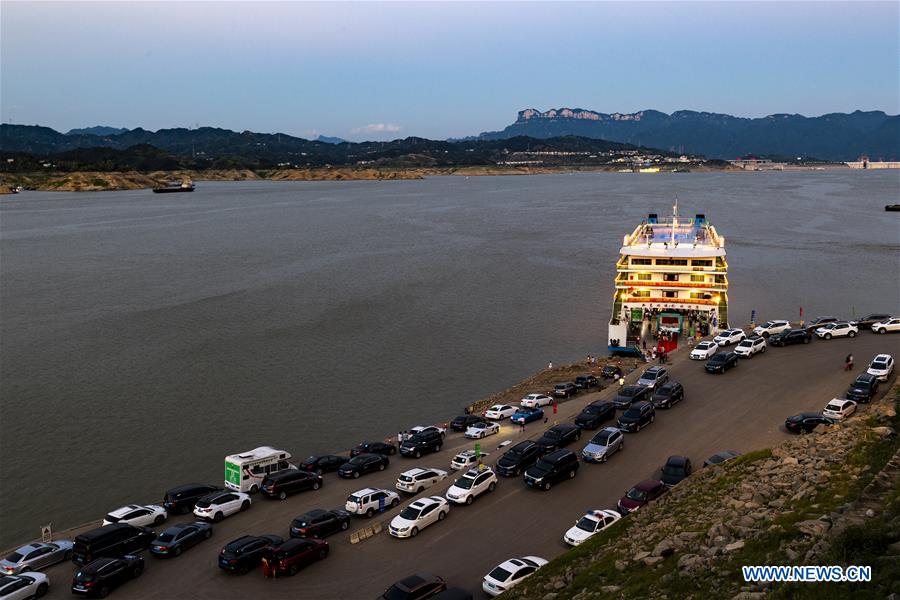 #CHINA-HUBEI-ZIGUI-YANGTZE RIVER-TRAFFIC (CN)