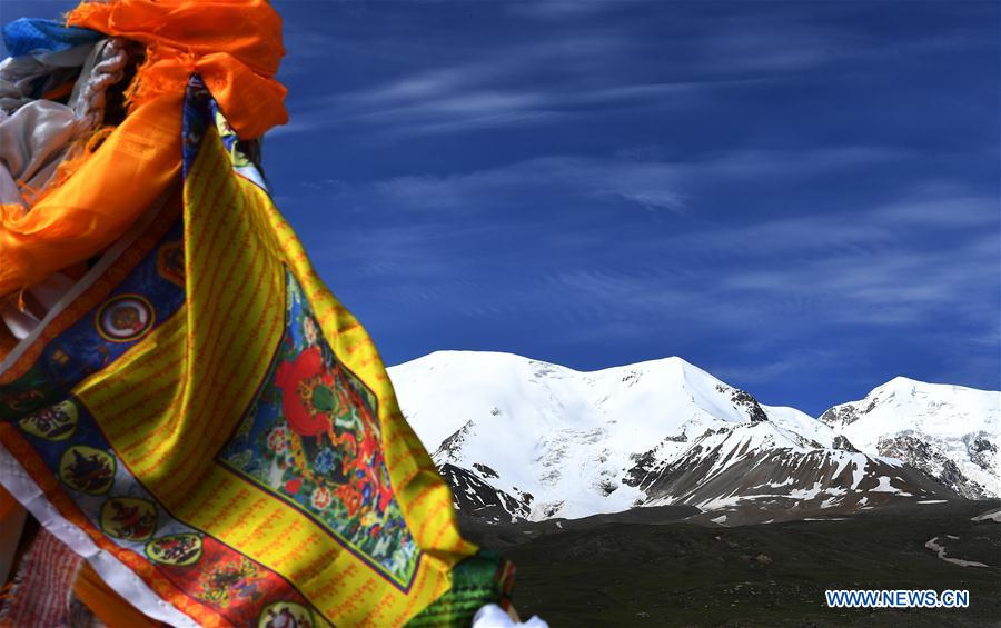 CHINA-QINGHAI-AMNE MACHIN PEAK-SCENERY (CN)