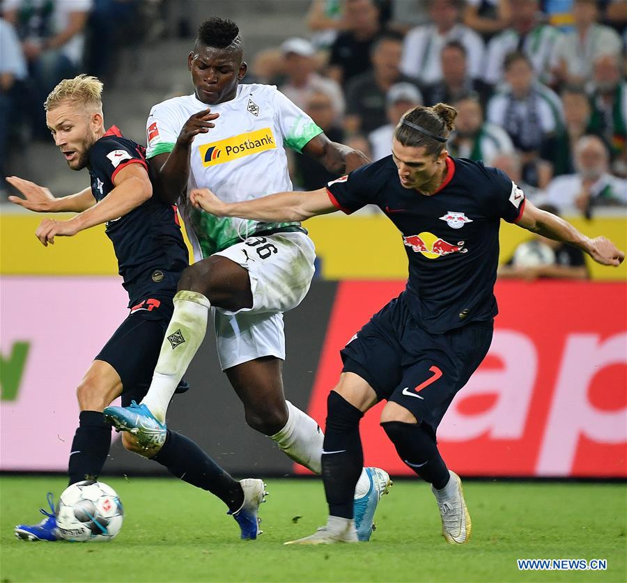 (SP)GERMANY-MOENCHENGLADBACH-SOCCER-BUNDESLIGA-MOENCHENGLADBACH VS LEIPZIG