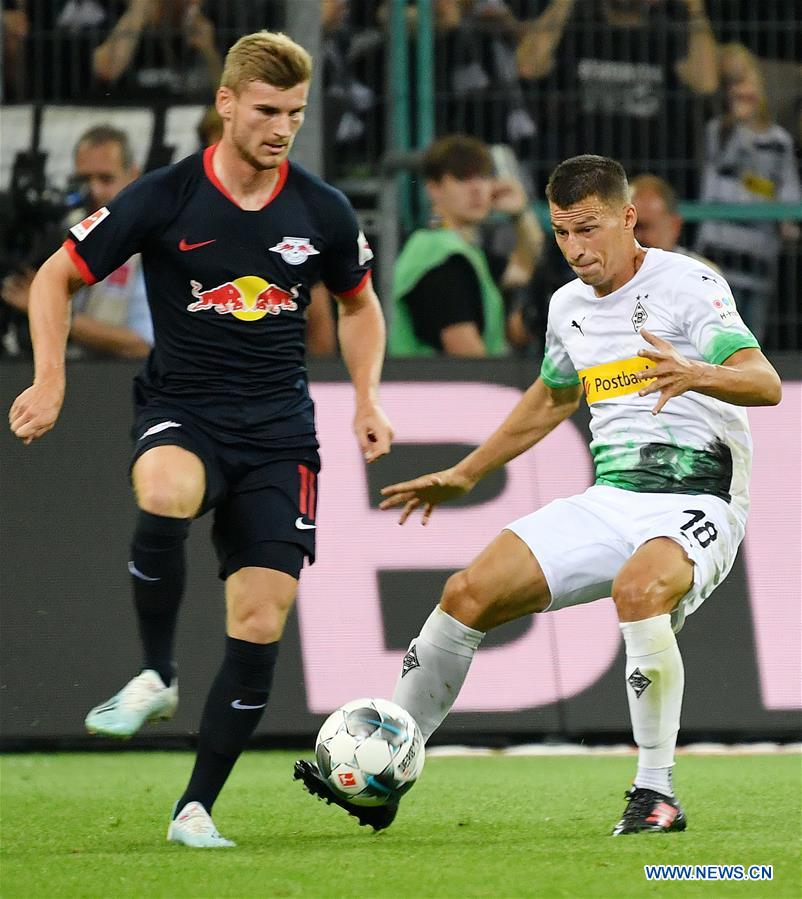 (SP)GERMANY-MOENCHENGLADBACH-SOCCER-BUNDESLIGA-MOENCHENGLADBACH VS LEIPZIG