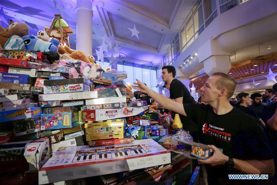 CANADA-VANCOUVER-CHRISTMAS WISH BREAKFAST-TOY-DONATION