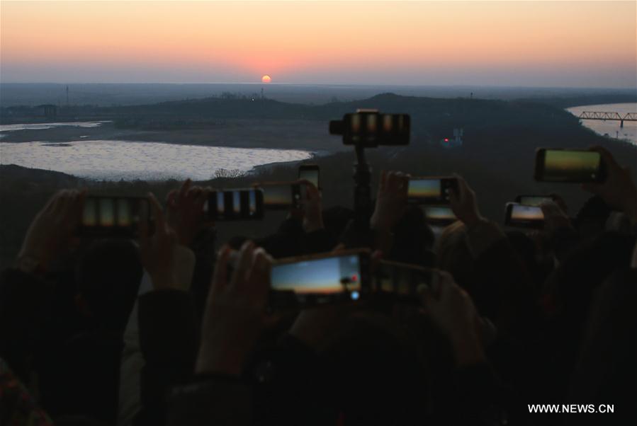 CHINA-NEW YEAR-SUNRISE (CN)