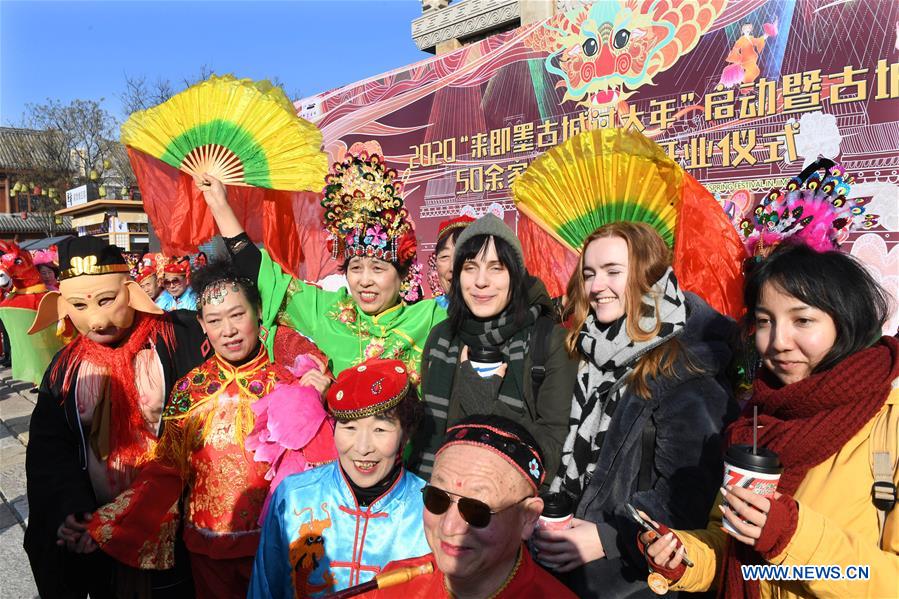 CHINA-SHANDONG-QINGDAO-SPRING FESTIVAL-FOLKLORE (CN)