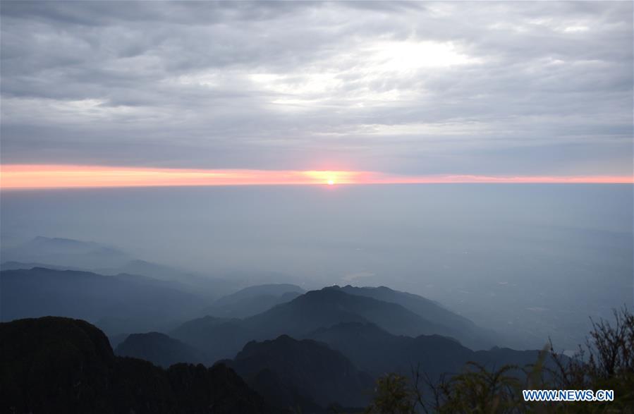 CHINA-SICHUAN-MOUNT EMEI-SCENERY (CN)